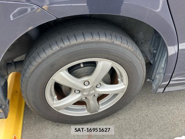 Toyota VOXY 2009-11 7503647-5