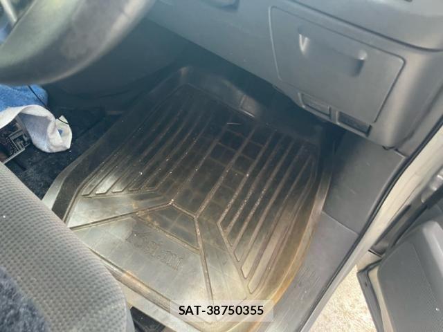 Toyota VOXY 2008-02 7510423-16