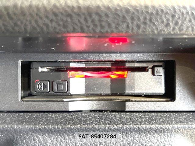 Toyota VOXY 2017-01 7503627-6