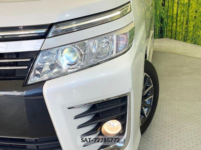 Toyota VOXY 2016-06 7503610-12