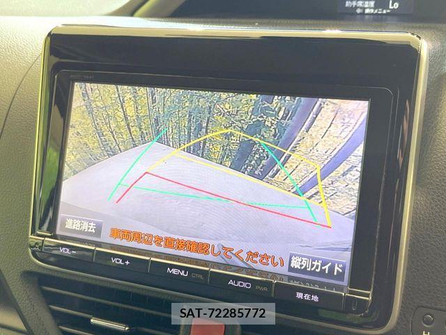 Toyota VOXY 2016-06 7503610-3