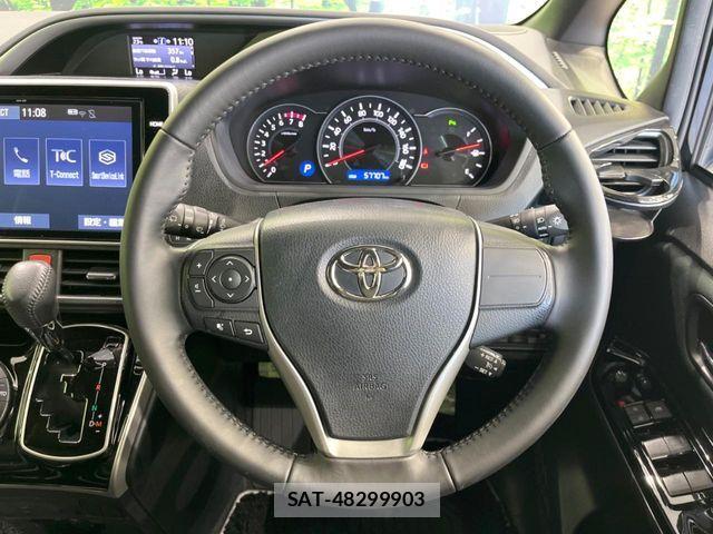 Toyota VOXY 2020-09 7503586-10