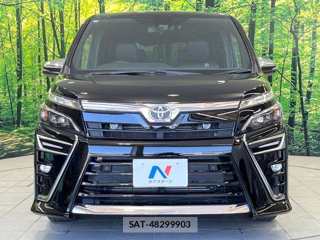 Toyota VOXY 2020-09 7503586-13