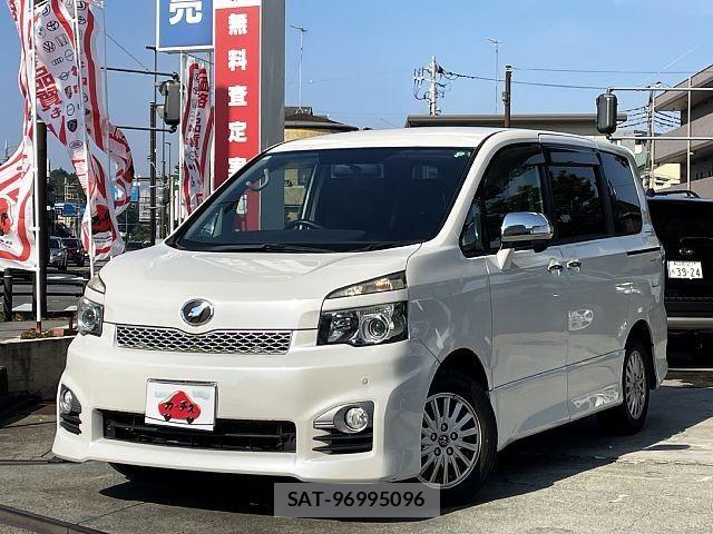 Toyota VOXY 2011-05 7503638-0