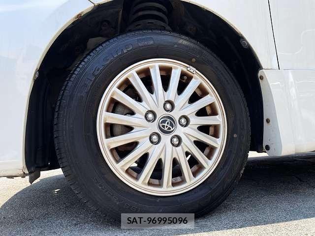 Toyota VOXY 2011-05 7503638-3