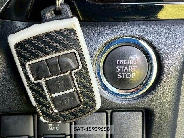 Toyota VOXY 2017-11 7503603-10