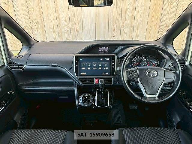 Toyota VOXY 2017-11 7503603-2