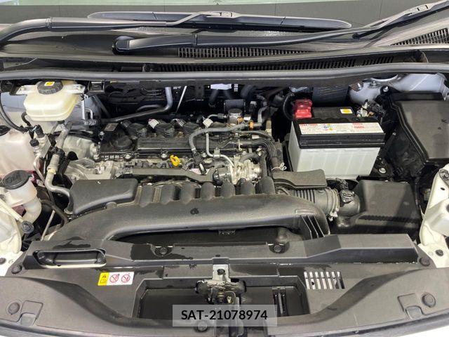 Toyota VOXY 2023-09 7503580-17
