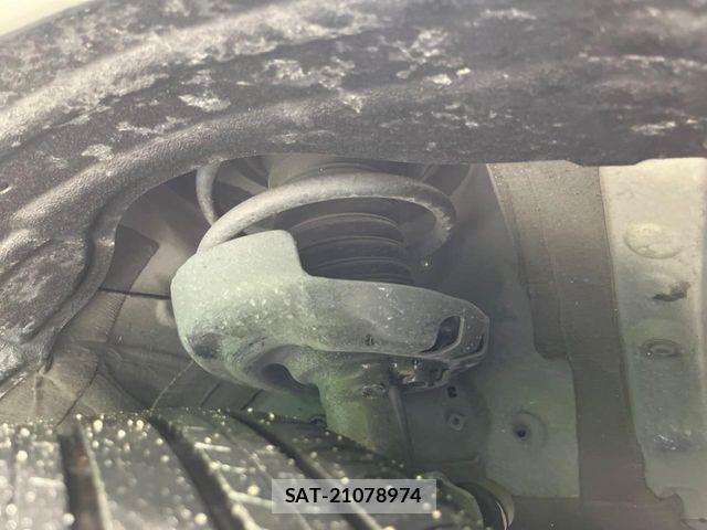 Toyota VOXY 2023-09 7503580-19