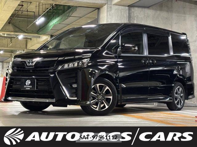 Toyota VOXY 2017-11 7503611-0