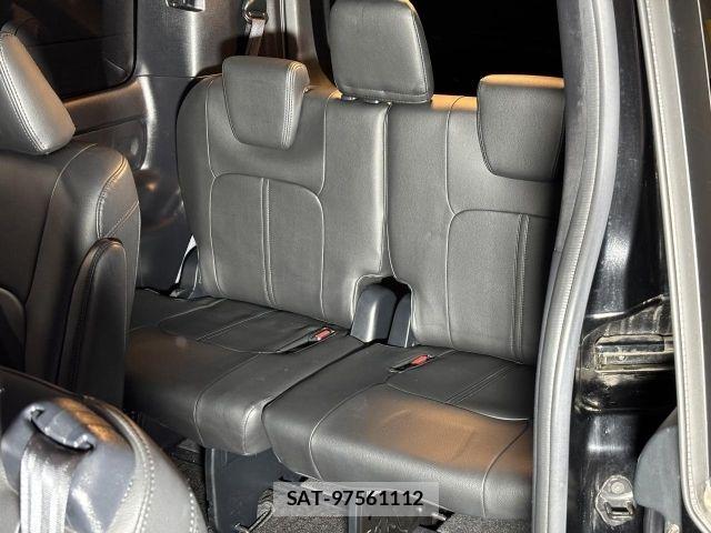 Toyota VOXY 2017-11 7503611-10
