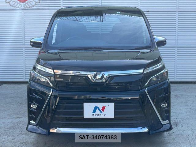Toyota VOXY 2019-01 7503600-14