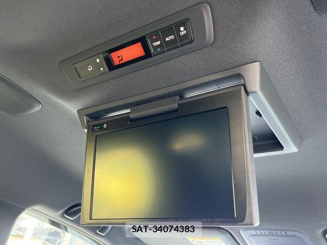 Toyota VOXY 2019-01 7503600-3