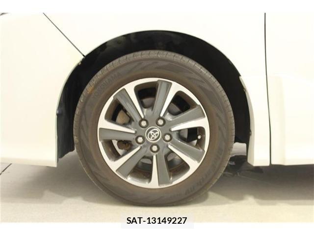 Toyota VOXY 2018-09 7510402-24