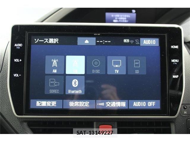 Toyota VOXY 2018-09 7510402-2
