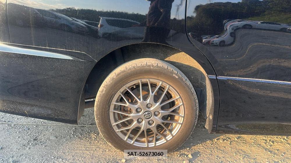 Toyota VOXY 2016 6920678-25