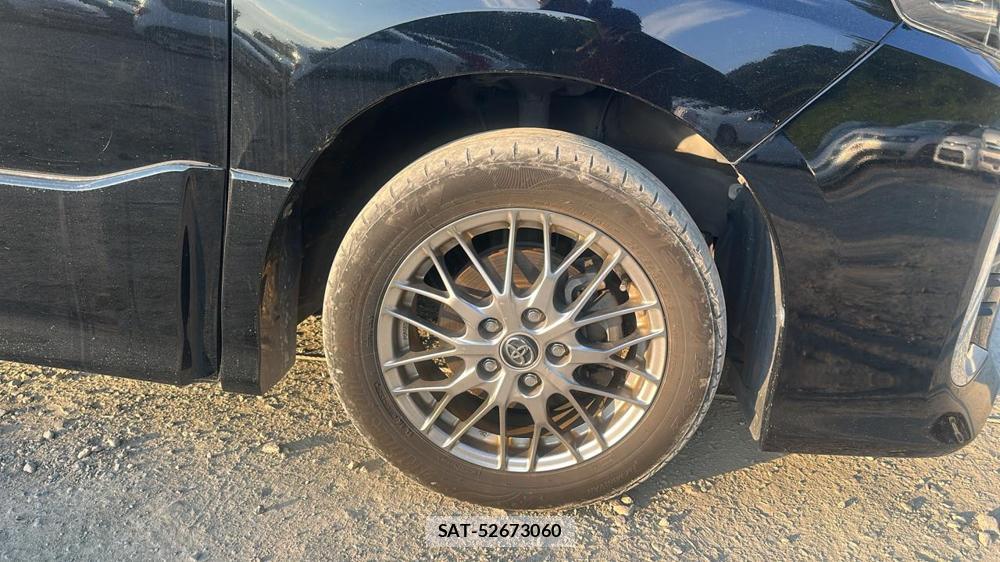 Toyota VOXY 2016 6920678-26