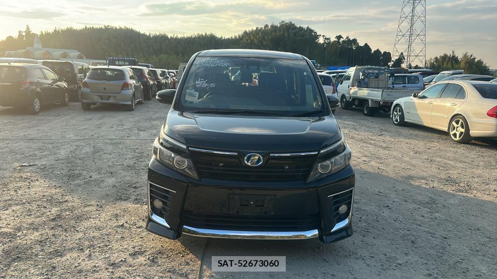 Toyota VOXY 2016 6920678-7