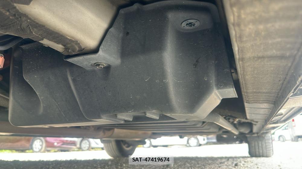 Toyota VOXY 2015 6920686-34