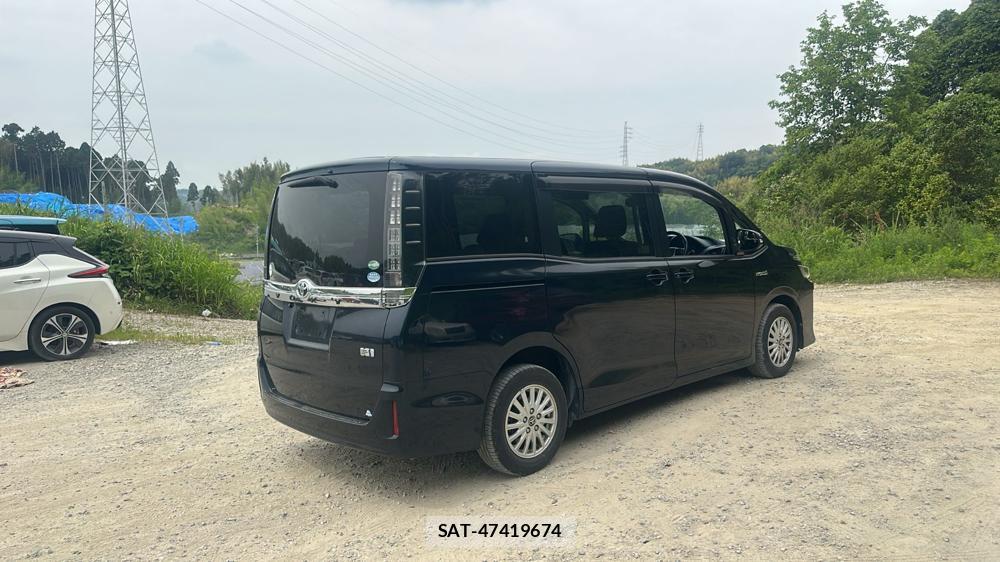 Toyota VOXY 2015 6920686-4