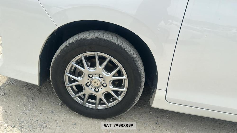 Toyota VOXY 2015 6788183-28