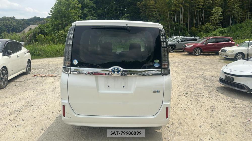 Toyota VOXY 2015 6788183-3