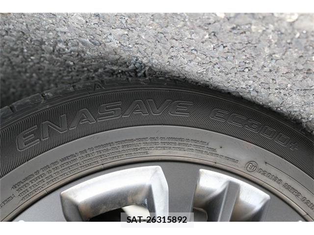 Toyota VOXY 2022-04 7563047-22