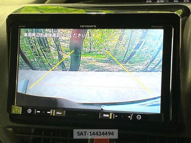 Toyota VOXY 2019-04 7563051-4