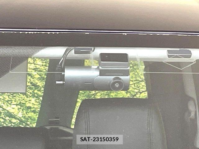 Toyota VOXY 2014-10 7563063-6