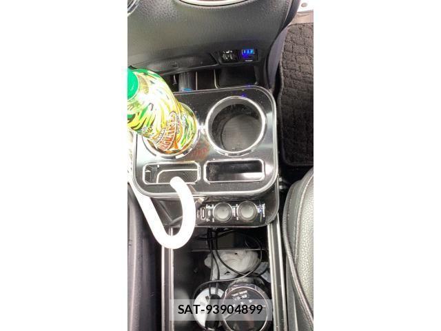 Toyota VOXY 2014-04 7563062-18