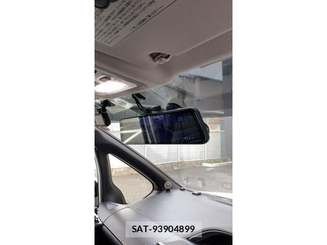 Toyota VOXY 2014-04 7563062-19