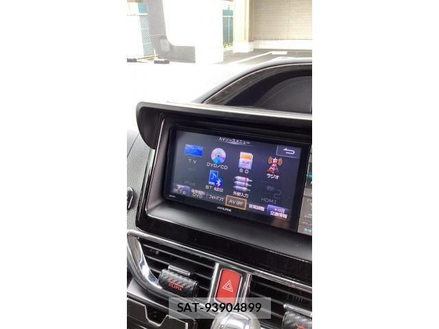 Toyota VOXY 2014-04 7563062-24