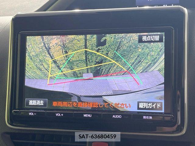 Toyota VOXY 2018-01 7563052-5