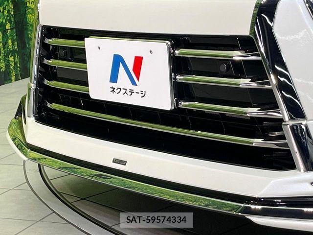 Toyota VOXY 2019-09 7563050-2