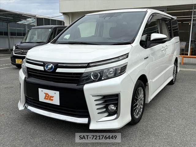 Toyota VOXY 2016-05 7563053-7