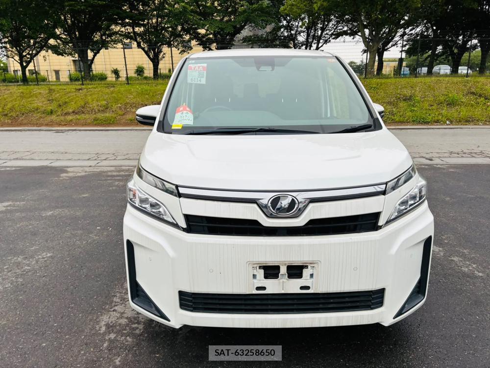 Toyota VOXY 2020 7335624-7