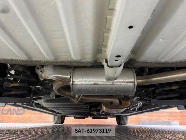 Toyota VOXY 2021-02 7563048-18