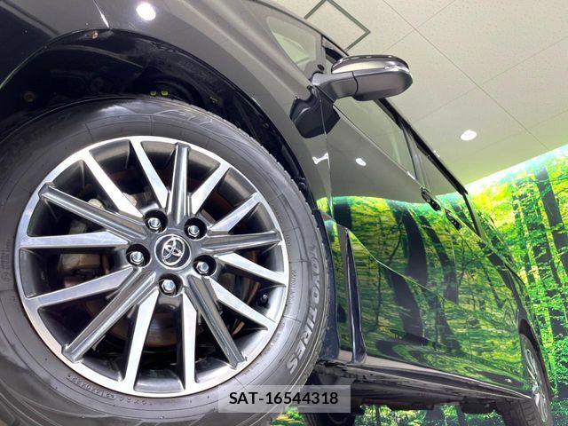 Toyota VOXY 2016-08 7563061-13