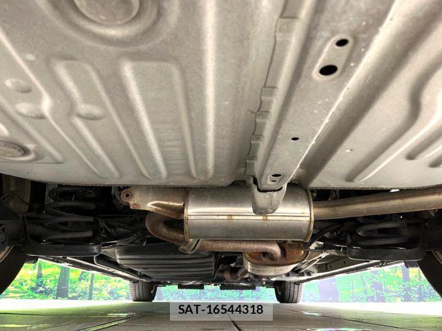 Toyota VOXY 2016-08 7563061-19