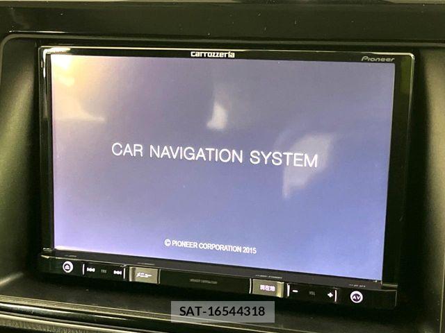 Toyota VOXY 2016-08 7563061-3