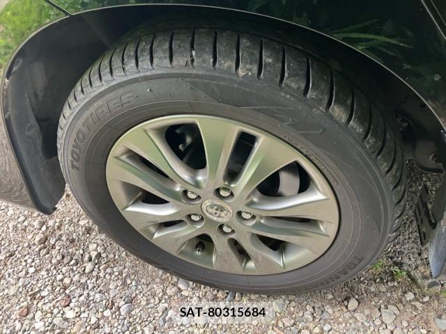 Toyota VOXY 2011-11 7563065-9