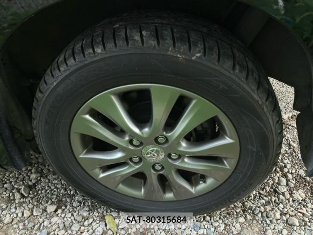 Toyota VOXY 2011-11 7563065-6