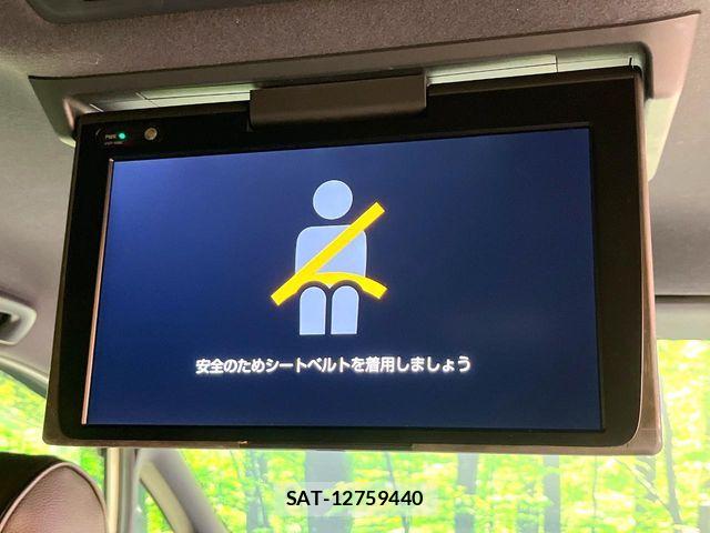 Toyota VOXY 2019-09 7563049-4