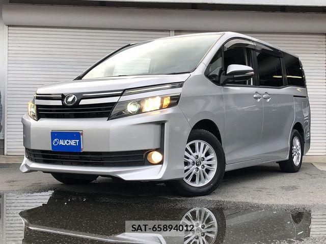 Toyota VOXY 2015-08 7563055-0