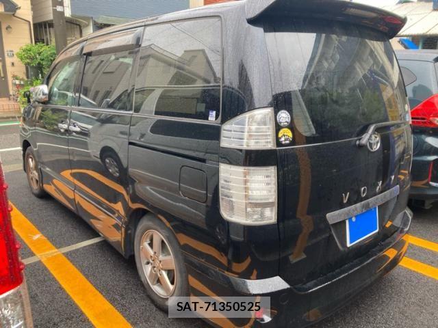 Toyota VOXY 2007-02 7563067-4