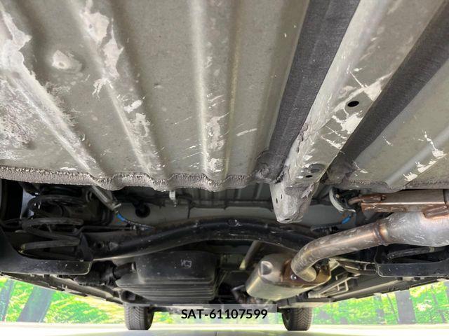 Toyota VOXY 2022-11 7621174-18