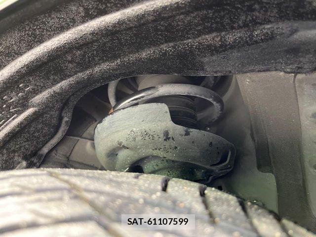 Toyota VOXY 2022-11 7621174-19