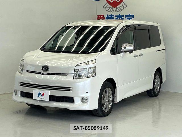 Toyota VOXY 2009-01 7621238-13