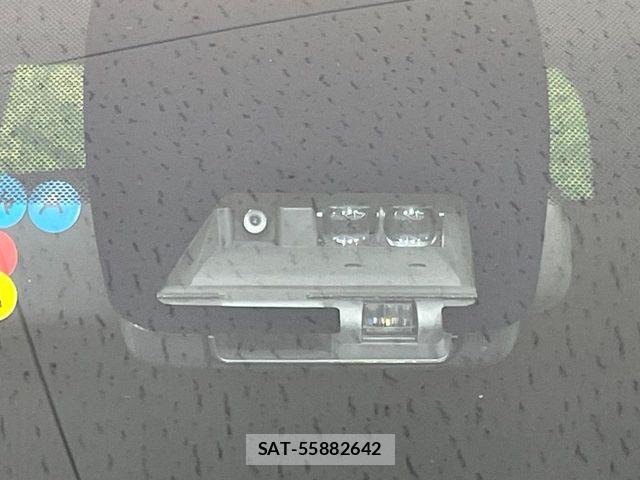 Toyota VOXY 2018-11 7621188-6