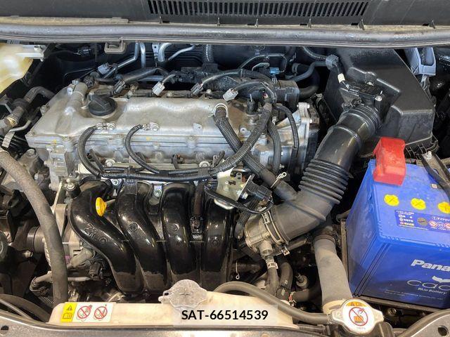 Toyota VOXY 2021-03 7621183-18